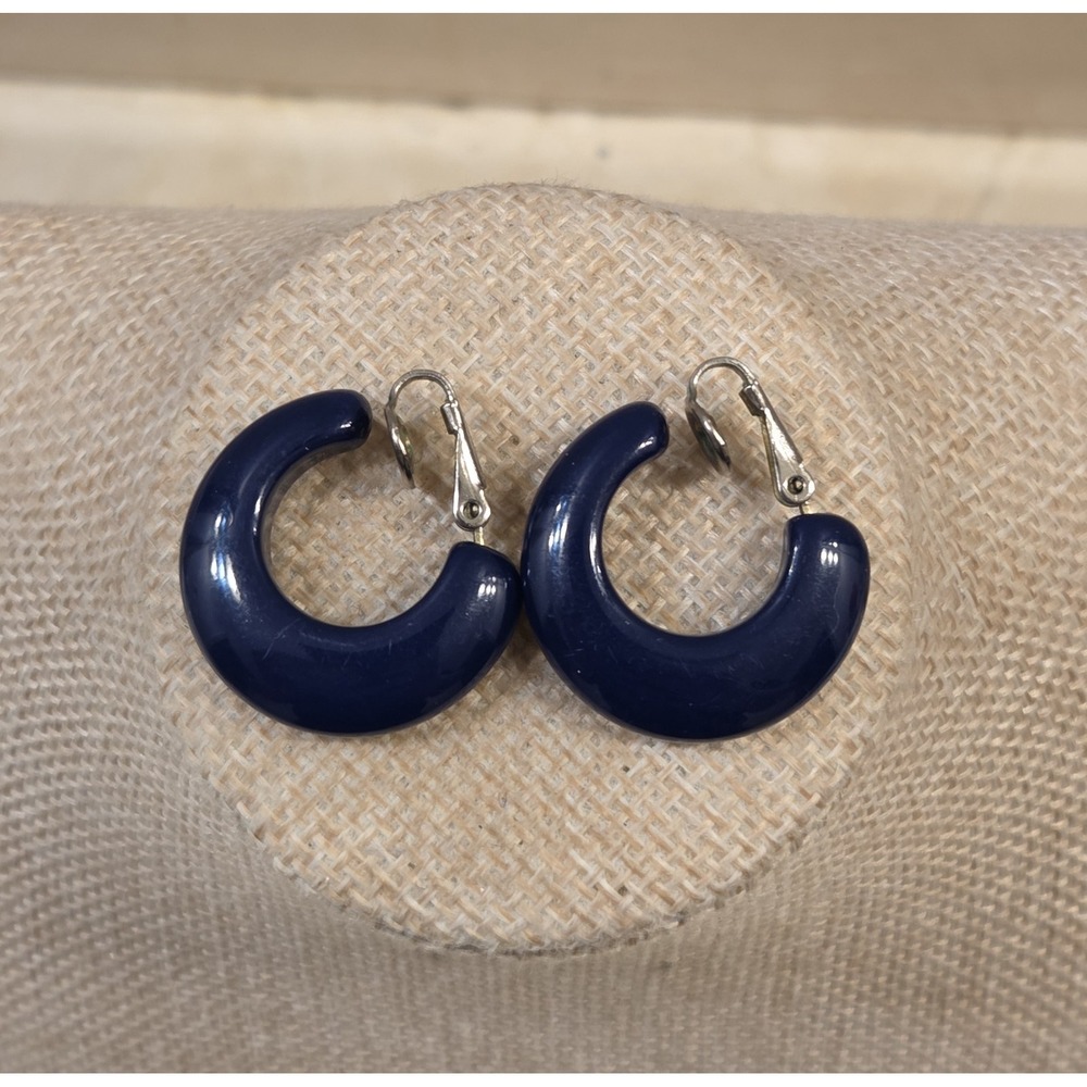 Mid Century Puffy Signed Trifari‎ Blue Hoop Earrings Clip-On